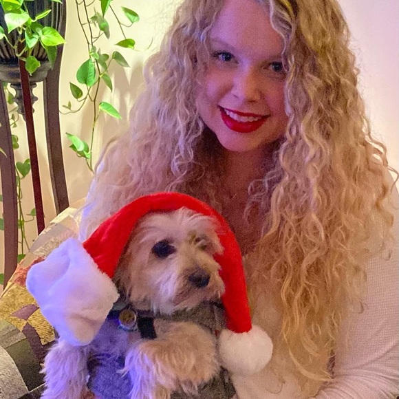 💖✨Meet your Posher, Megan!✨💖 - Picture 1 of 4